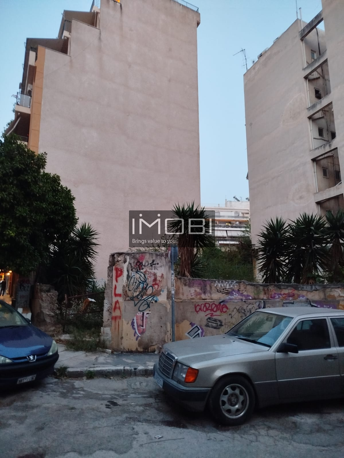 property-img