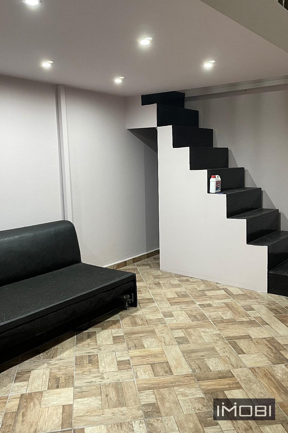 property-img